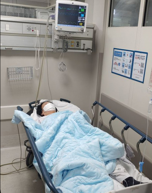 경선에서 컷오프된 이후 항의농성 중이던 국민의힘 황춘자 용산구청장 예비후보가 음독 기도 후 세브란스 병원으로 이송돼 병실에 누워있다. (사진=천지일보)