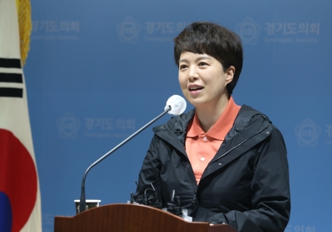 <em>3일 김은혜 국민의힘 경기도지사 후보는 경기도의회에서 6대 보육공약 관련 기자회견을 진행했다. 김은혜 후보 측 제공</em>
