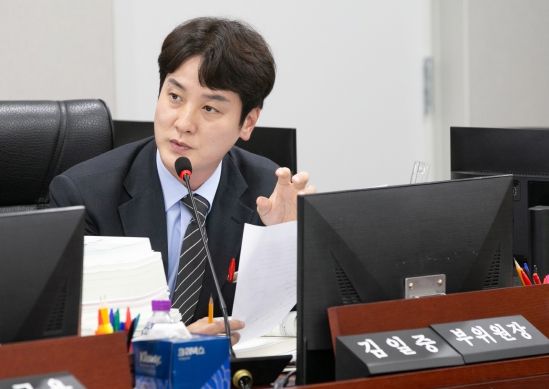 김일중 경기도의회 예결위 부위원장, ‘예산총괄 기조실, 사업부서와 소통’ 강조