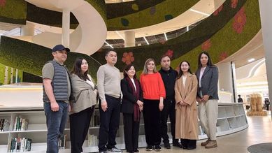 카자흐스탄 대표단, 복합도서관 벤치마킹 위해 경기도서관 방문