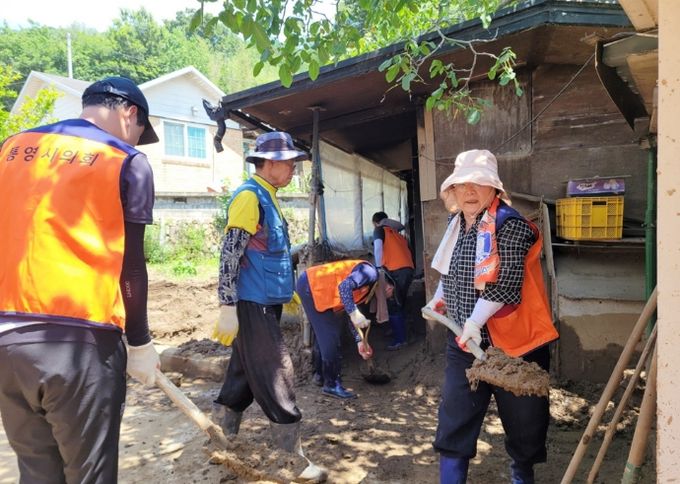 통영시의회, 산청 수해복구 지원