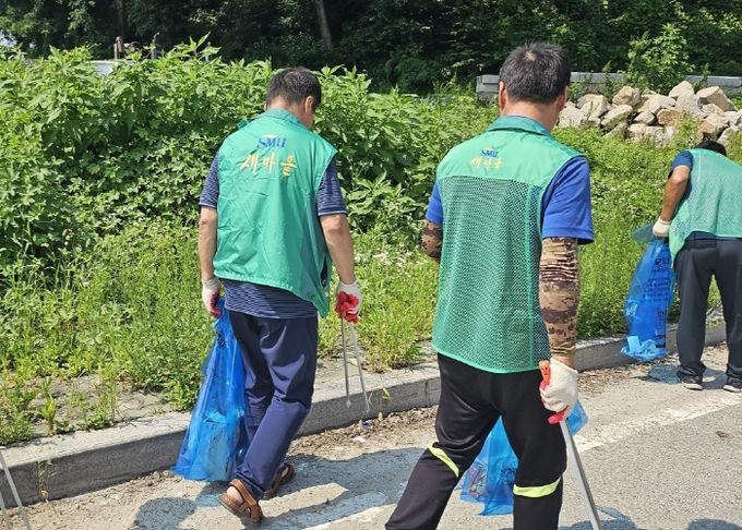 일죽면새마을지도자회 시가지 환경정화 활동 펼쳐