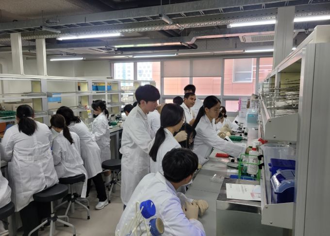 이천교육지원청, 겐트대 글로벌 캠퍼스와 연계한 ‘노벨과학 특화모델’ 운영