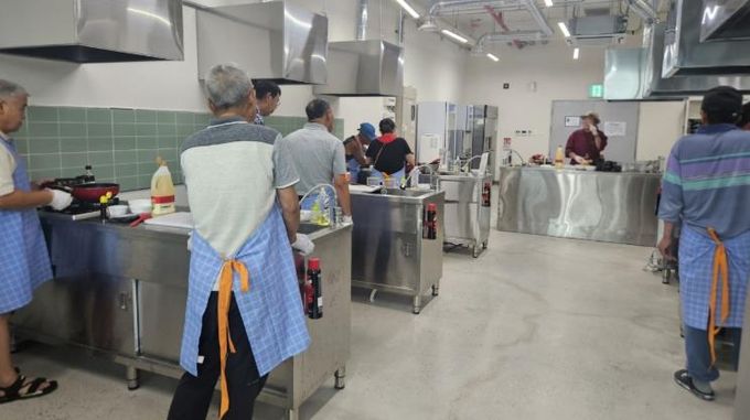 의성군, 사회적 고립 예방 위한 ‘함께 먹는 밥상, 요리 교실’ 운영